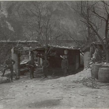 Stazione della teleferica a Cismon. © bildarchivaustria.at_Preview_15643345.jpg