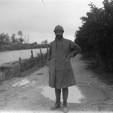 Il Comandante del Reggimento di Marina Giuseppe Sirianni . © IWM (Q 19086)