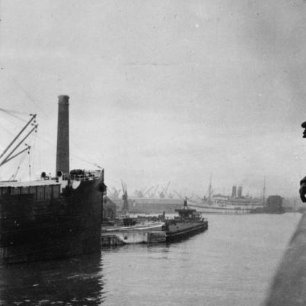 La nave ospedale HMHS Salta entra nel porto di Southampton il 12 maggio 1915. © IWM Q 51628