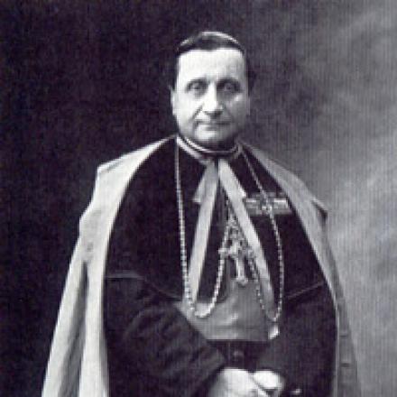 Monsignor Bartolomasi, primo ordinario militare