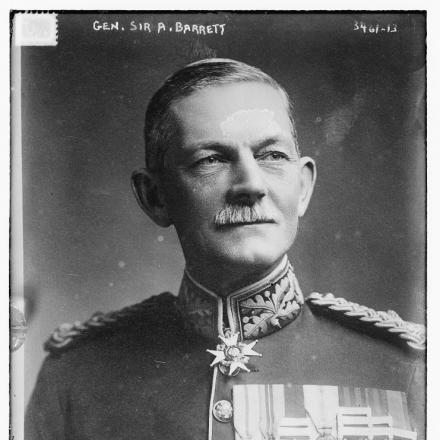 Il Generale Sir Arthur Barrett. © Congress Library pnp_ggbain.19018