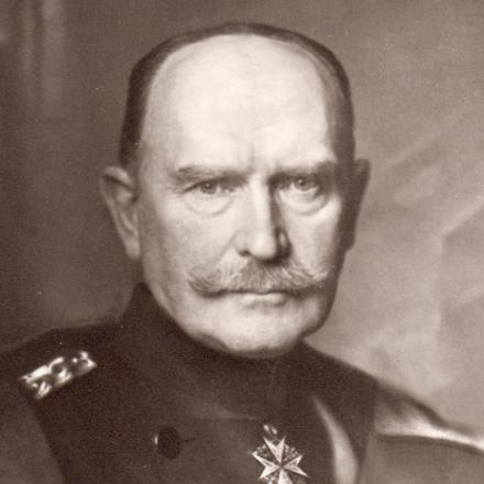 Il Governatore della Polonia, Generale Hans von Beseler. © Wikipedia.en - Nicola Perscheid Atelier - public domain