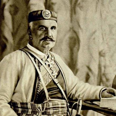 Re Nicola di Montenegro in abiti tipici
