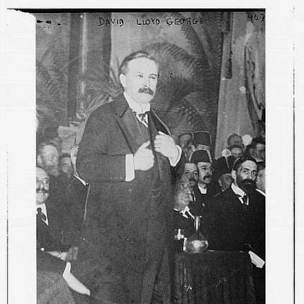 David Lloyd George - Fonte: Library of Congress Digital Id ggbain 23395