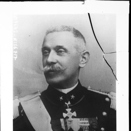 Il neo Ministro della Guerra italiano, Generale Vittorio Italico Zupelli. © BNF Gallica - Agence Rol ark_12148_btv1b6933996m