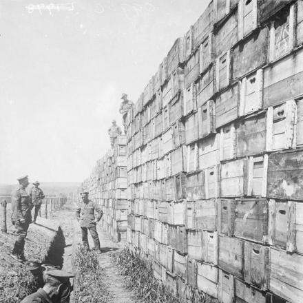 Un deposito di benzina a Beaurainville, il 27 maggio 1918.