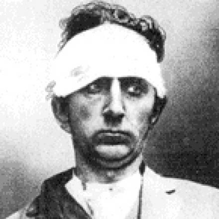 Eric Muenter, identificato come responsabile dell'attentato a Washington, dopo l'arresto. © Wikipedia - Author unknown - public domain