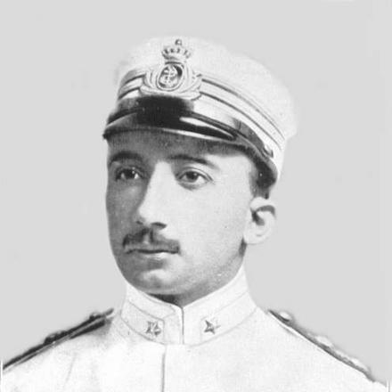 Il Comandante Giuseppe Miraglia che pilotò l'idrovolante su Trieste. © Wikipedia - Author unknown - public domain