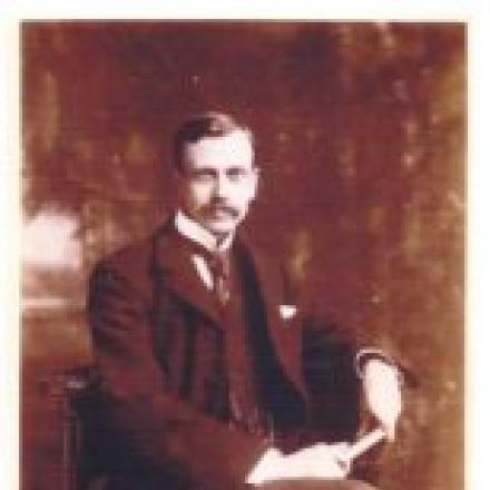 Il Segretario Permanente dell'Ammiragliato Sir William Graham Greene. © harstonhistory.org.uk PZZPGre.17