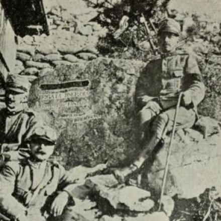 Sasso Commemorativo della Brigata Pinerolo sul Nad–Logem - Fonte: Biblioteca di Storia Moderna e Contemporanea