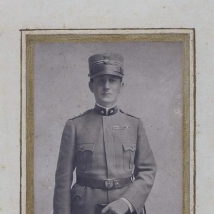 Guglielmo Marconi in uniforme militare con il grado di tenente di complemento nell’Esercito italiano, anno 1915