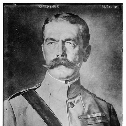 Il Segretario di Stato alla Guerra britannico Horatio Herbert Kitchener © Congress Library pnp_ggbain.17610