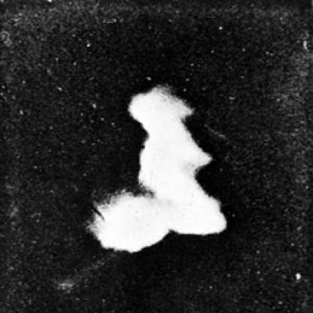 Il dirigibile dell'esercito tedesco, Schutte-Lanz SL 11 in fiamme. © IWM Q 68200