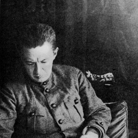 Aleksandr Fëdorovič Kerenskij. © Russian Information Bureau