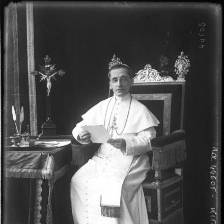 Il Papa Benedetto XV - © bnf.fr Agence_Rol_btv1b6933959b