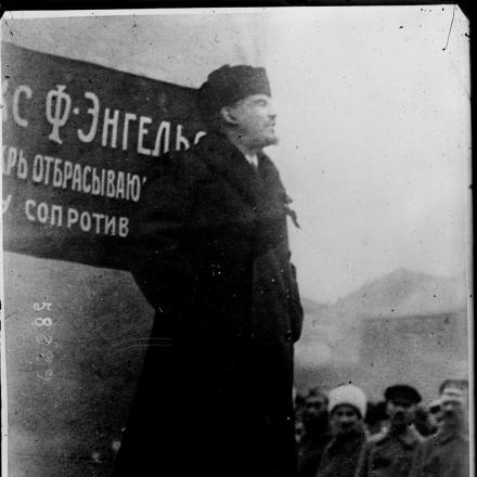 Vladimir Il'ič Ul'janov  Lenin © BNF Gallica - Agence Rol  ark_12148_btv1b53036808t