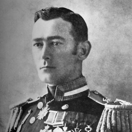 L'attaché navale della ambasciata britannica a Pietrogrado, Capitano Francis Newton Cromie, assassinato il 29 agosto 1918.
