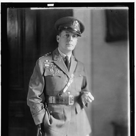 Il Generale Douglas MacArthur. © Congress Library pnp/hec.18374