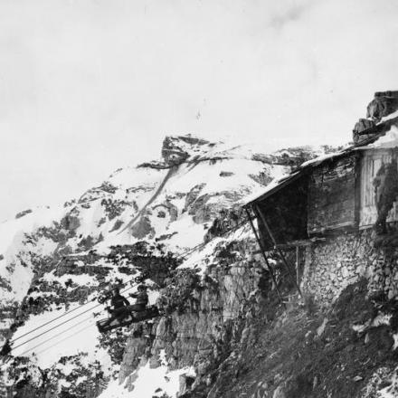 Trasportatore a fune a Porte del Pasubio. © IWM Q 65043